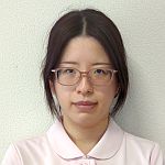 受　付